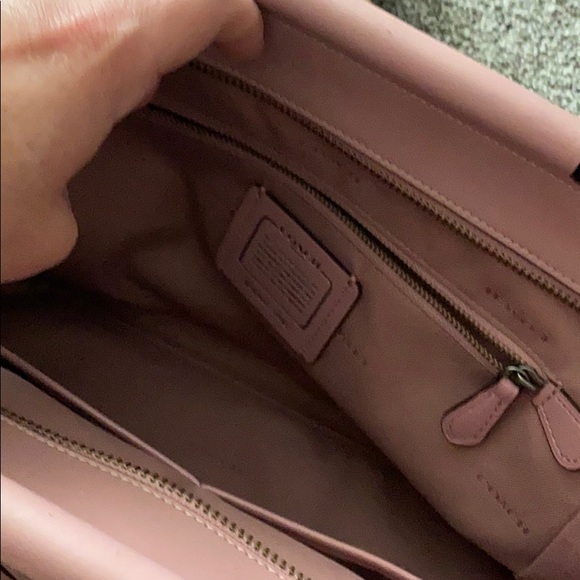 Coach grace - Picture 2 of 2